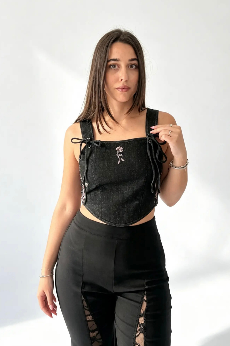 Corpetto jeans con ricamo